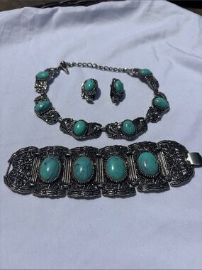 Sterling-Style Turquoise Stone Necklace, Bracelet & Clip-On Earrings Set